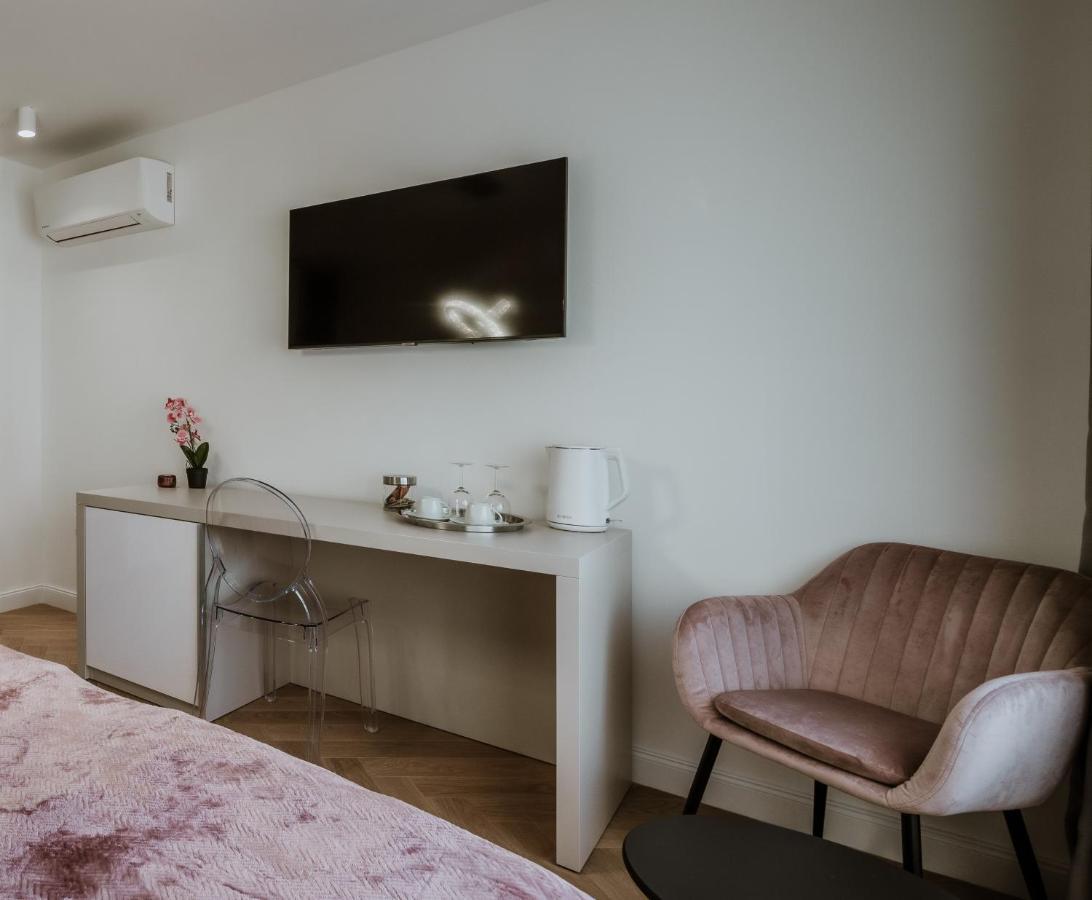 Lavilla Osijek Extérieur photo