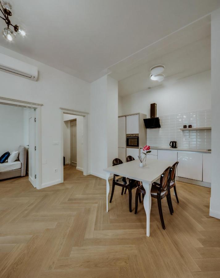 Lavilla Osijek Extérieur photo
